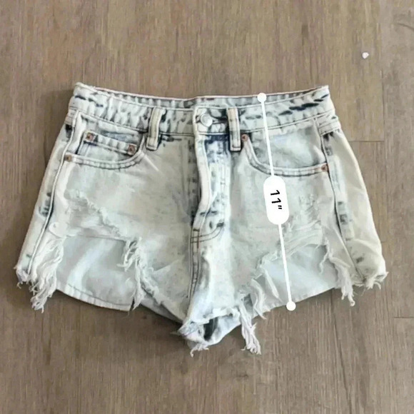 Pull & Bear Distressed Denim Shorts - Acid Wash - Size XS - Picture 10 of 10